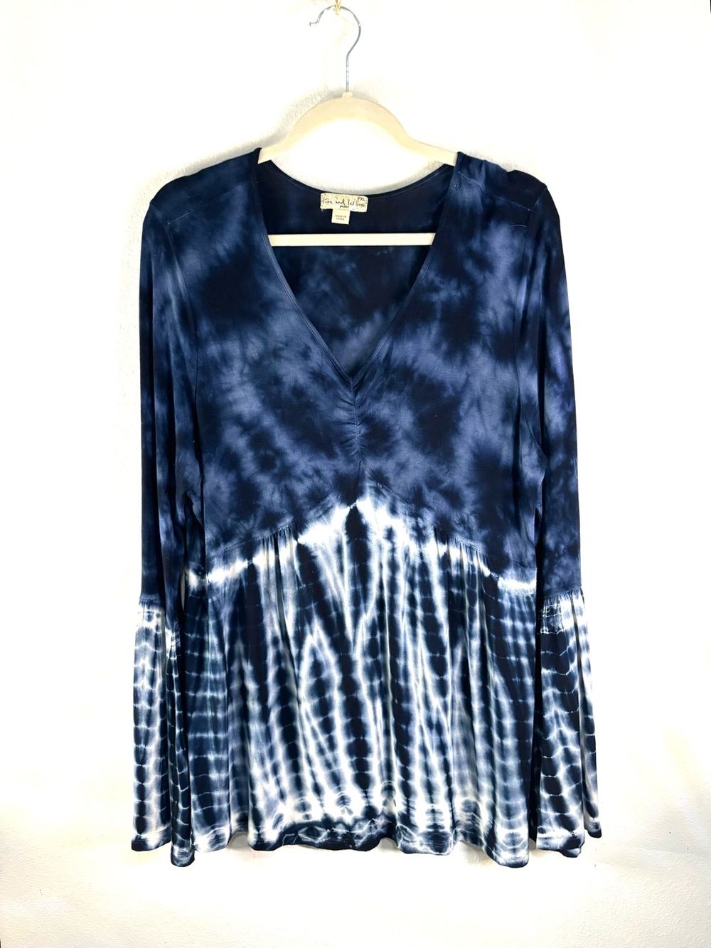 live and let live Navy and White Tie-Dye V-Neck Long Sleeve Top